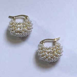 Boucles d’oreilles pensées